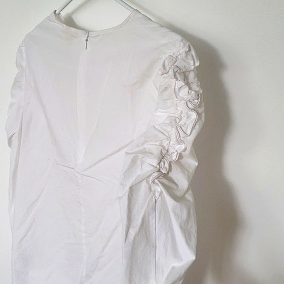 Pintuck - Picture 3 of 3